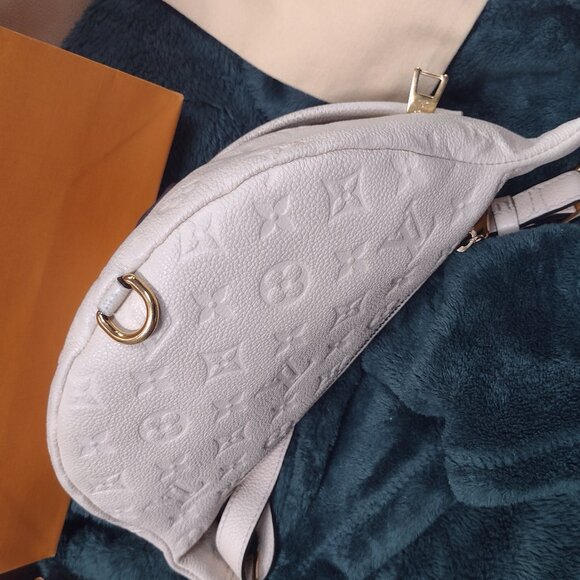 Louis Vuitton EMPRIENTE BUMBAG Créme Monogram Waist Crossbody 🤍 - Picture 10 of 16